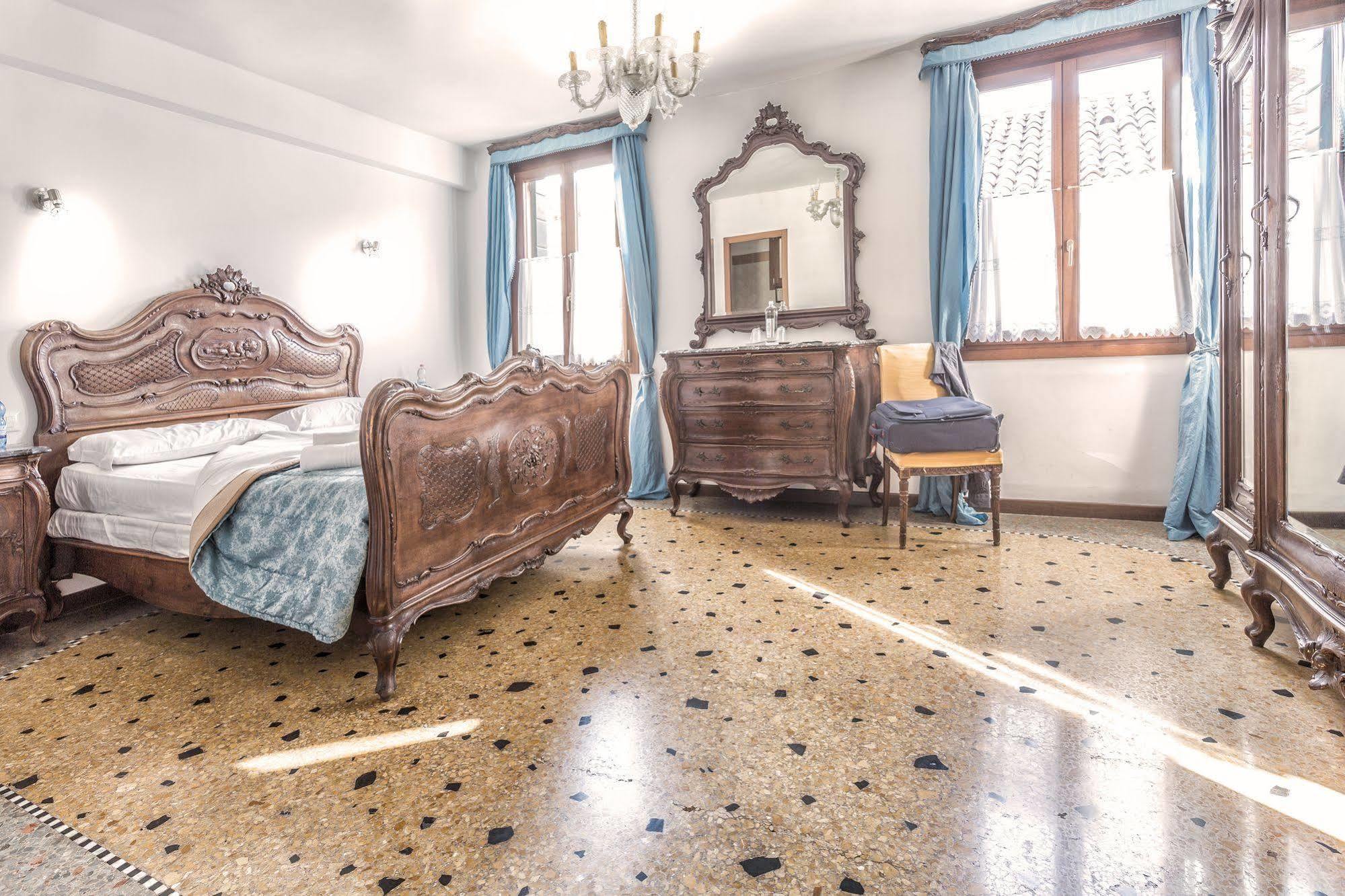 Locanda Bareteri Венеция Экстерьер фото